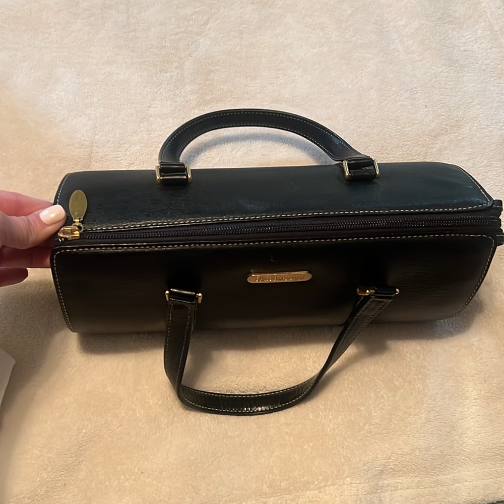 Burberry Black Leather Saffiano Shoulder Bag - Picture 2 of 7